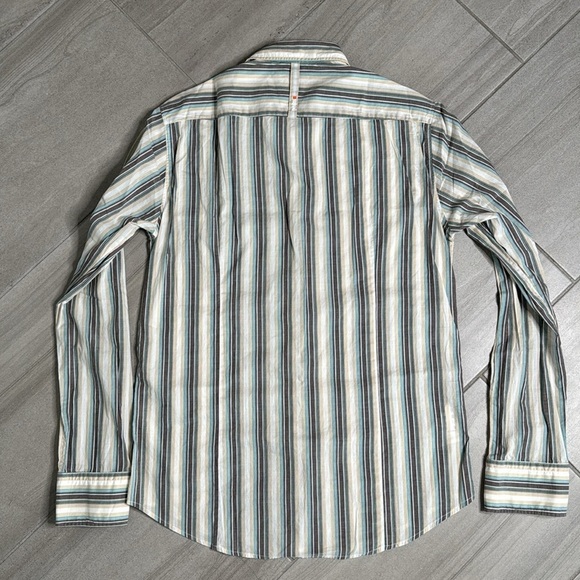 Hugo Boss Brown and Blue Casual Button Down Shirt - Picture 2 of 9